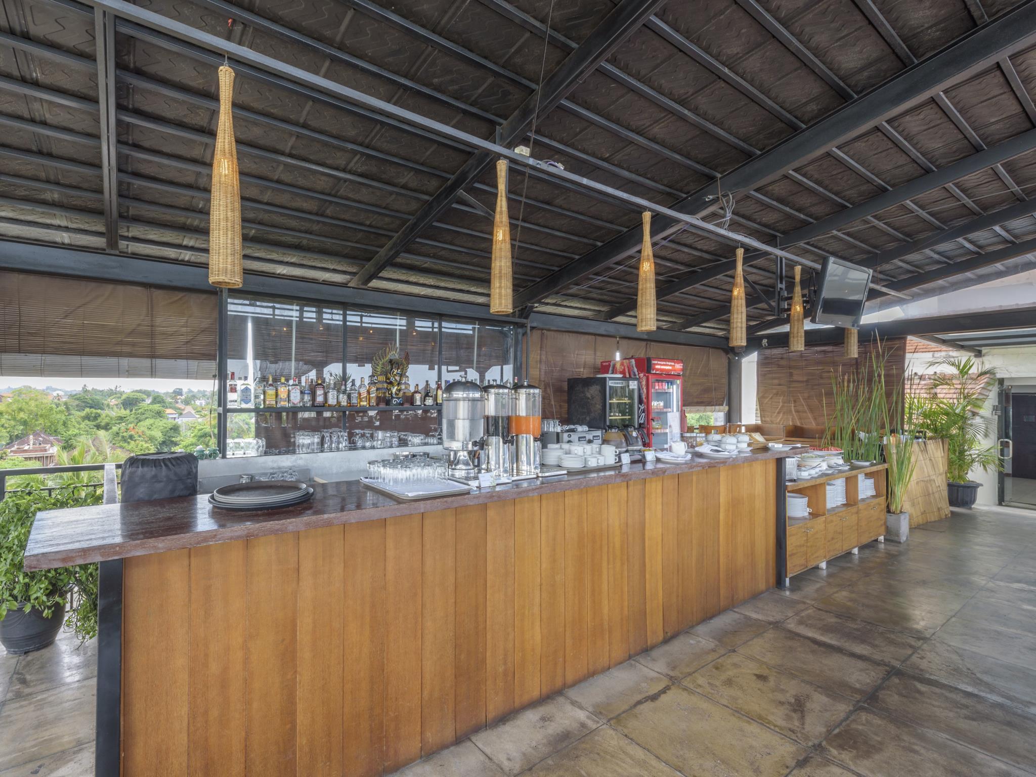 Umalas Hotel & Residence Seminyak Exterior foto